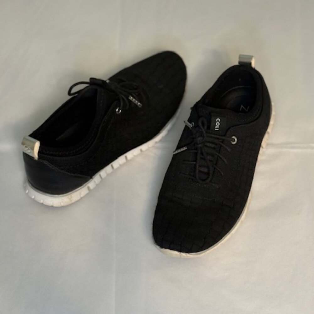 Cole Haan Zerogrand Stitchlite Tie Up Women's Sneaker Size 6